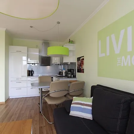 Terrasse, Gratis Nutzung Vom Ahoi Erlebnisbad Und Sauna In Sellin - Meeresblick 31