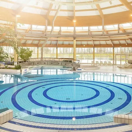 Meeresblick Residenzen 31 Deluxe, Inklusive Sauna Und Schwimmbadnutzung Im Ahoi Sellin *