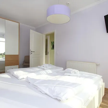 Apartmán Terrasse, Gratis Nutzung Vom Ahoi Erlebnisbad Und Sauna In Sellin - Meeresblick 31 Goehren (Ruegen)