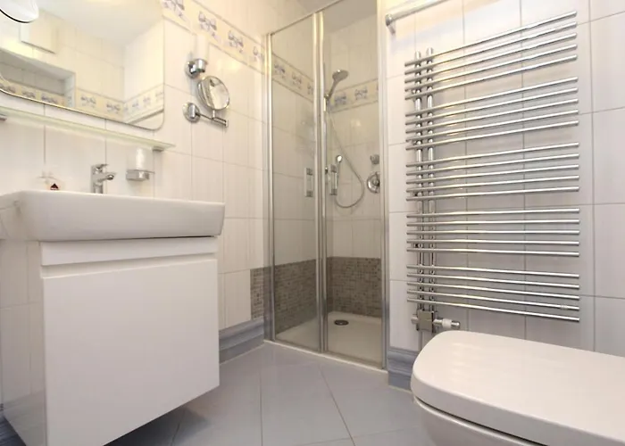 Meeresblickresidenzen Ferienwohnung Nr 31 Mit Sauna- Und Schwimmbadnutzung Im Ahoi Sellin